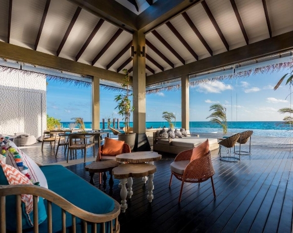 一島一飯店渡假村自由活動(HB早晚餐)