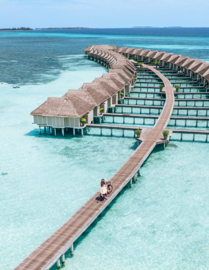 一島一飯店度假島自由活動 (AI餐飲酒水全包計畫)