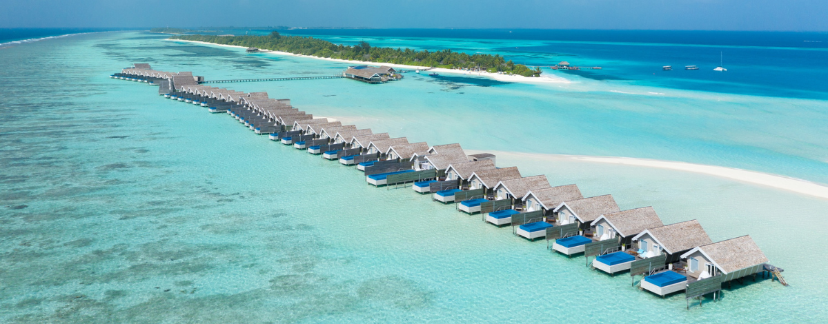 退房→前往機場島→搭乘水上飛機前往度假島