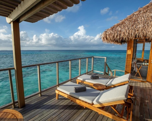 DAY2 退房→馬列機場→搭乘水上飛機前往度假島