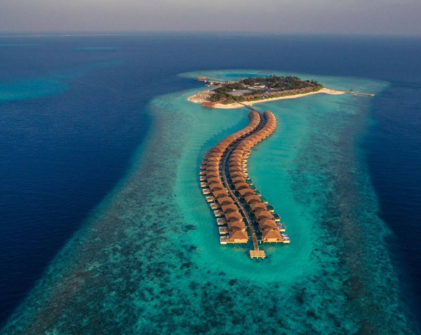 一島一飯店渡假村自由活動(HB早晚餐)