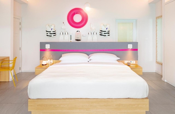 渡假島自由活動 (泳池水上屋、FB+用餐軟性飲料)