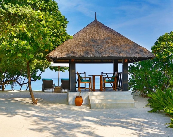 一島一飯店水上屋自由活動 (AI 餐飲酒水全包方案)