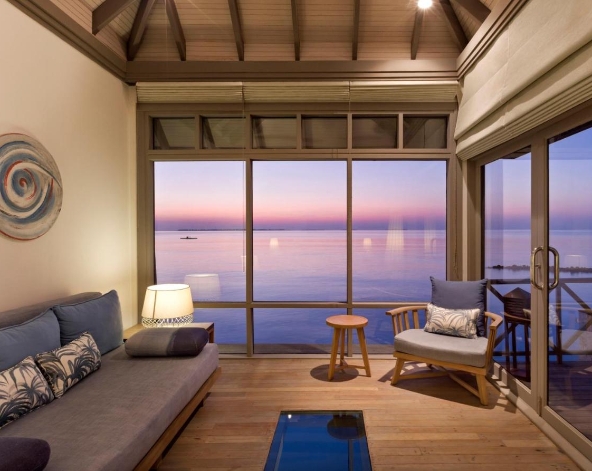 一島一飯店水上屋自由活動 (AI 餐飲酒水全包方案)