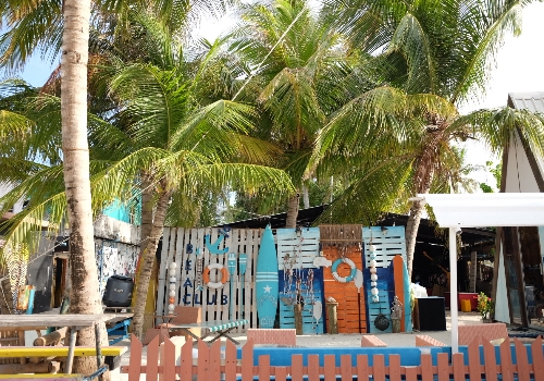 DAY 5 自由活動→義式午餐→馬爾地夫(機場晚餐自理)→吉隆坡(過境旅館)