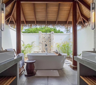 DAY3 渡假島自由活動 (AI餐飲計畫)