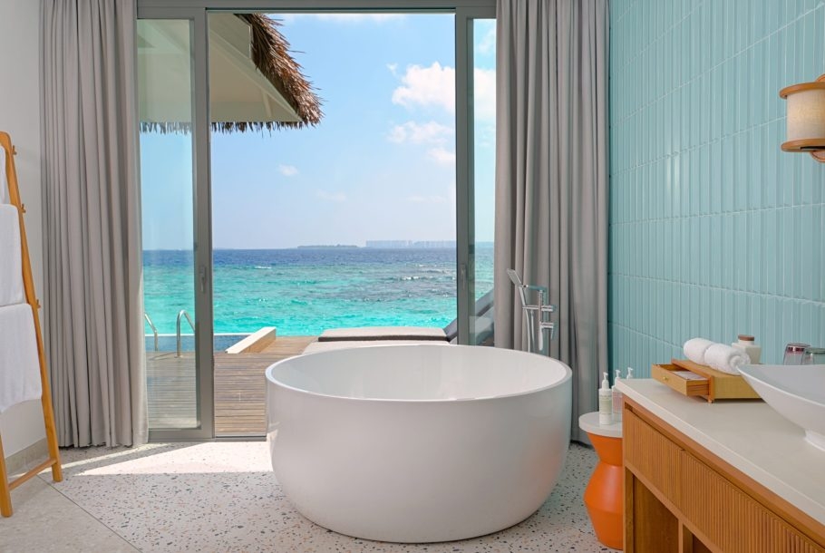 Day 6 早上悠哉度假時光→前往機場島→飛往吉隆坡(機上跨夜)