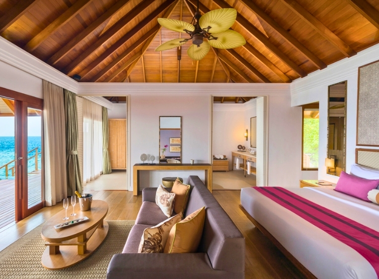 全日渡假島自由活動