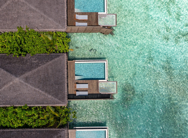 渡假村自由活動 (AI餐飲酒水全包計畫)
