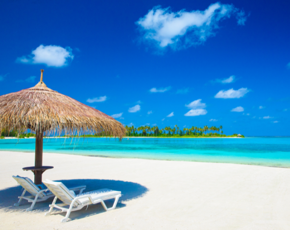 桃園→吉隆坡→馬列機場→前往國內航廈轉乘國內航班→飛往達拉萬度居民島→島上自由活動